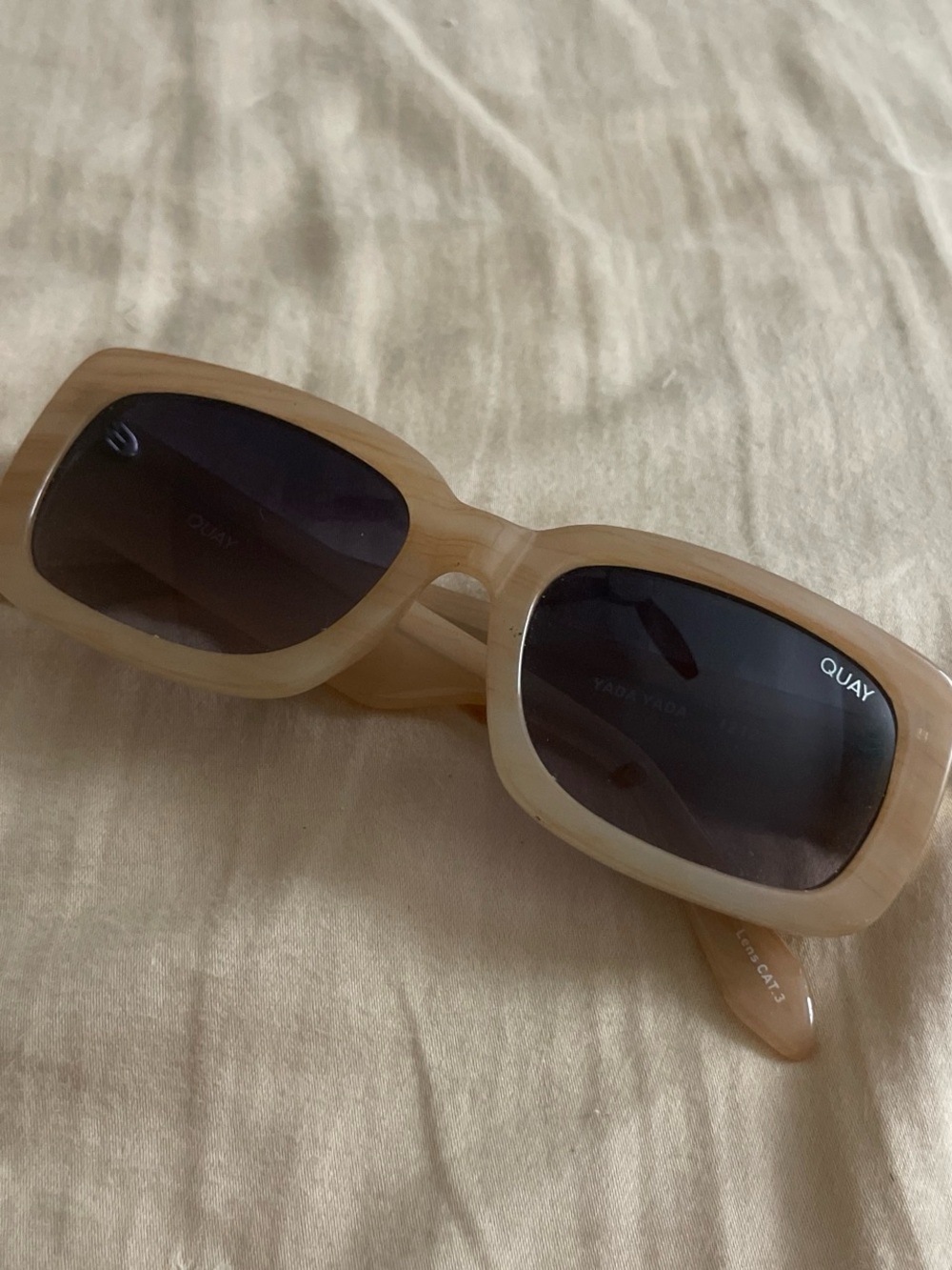 Quay Australia Beige Rectangular Sunglasses with Dark Lenses